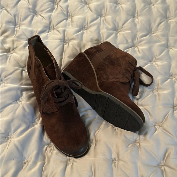 FrancoSarto Suede wedge Ankle Boots NEW - Picture 2 of 5